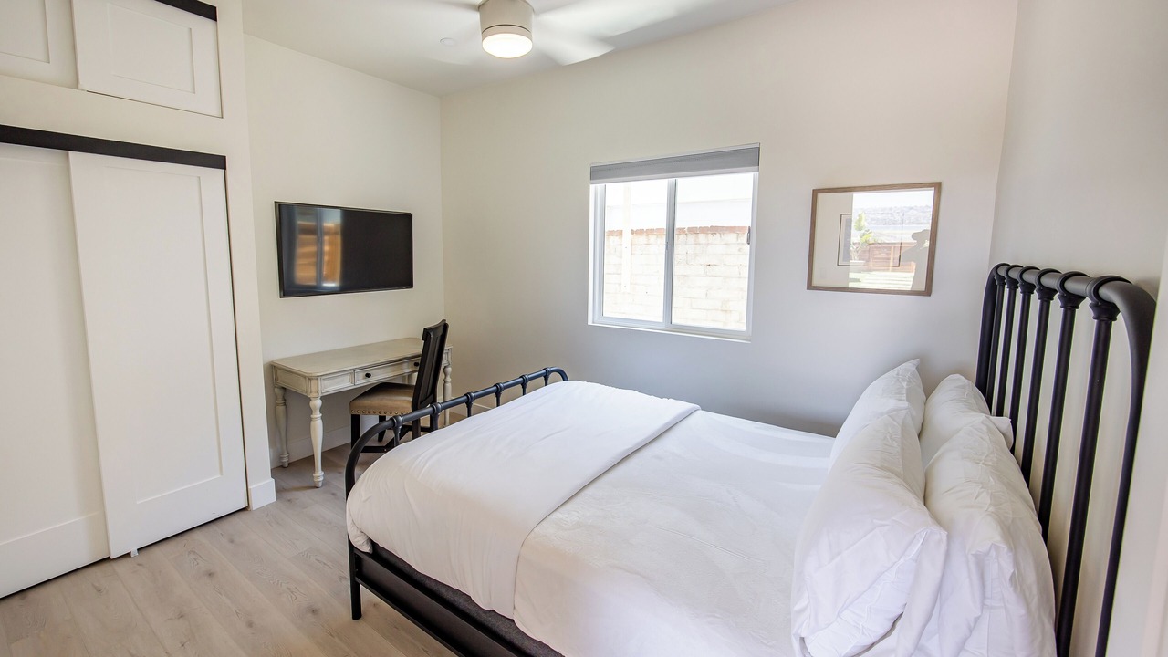 Photo of Bedroom in Crown Point