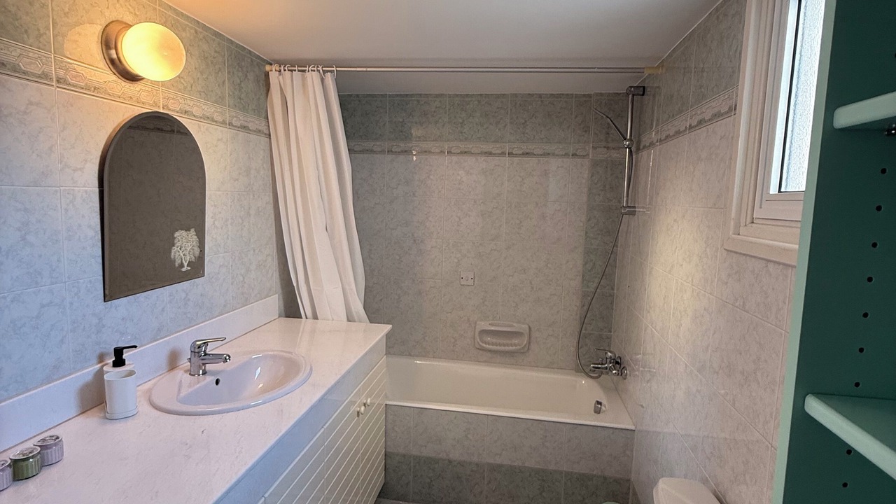 Photo of Bathroom in Pernera