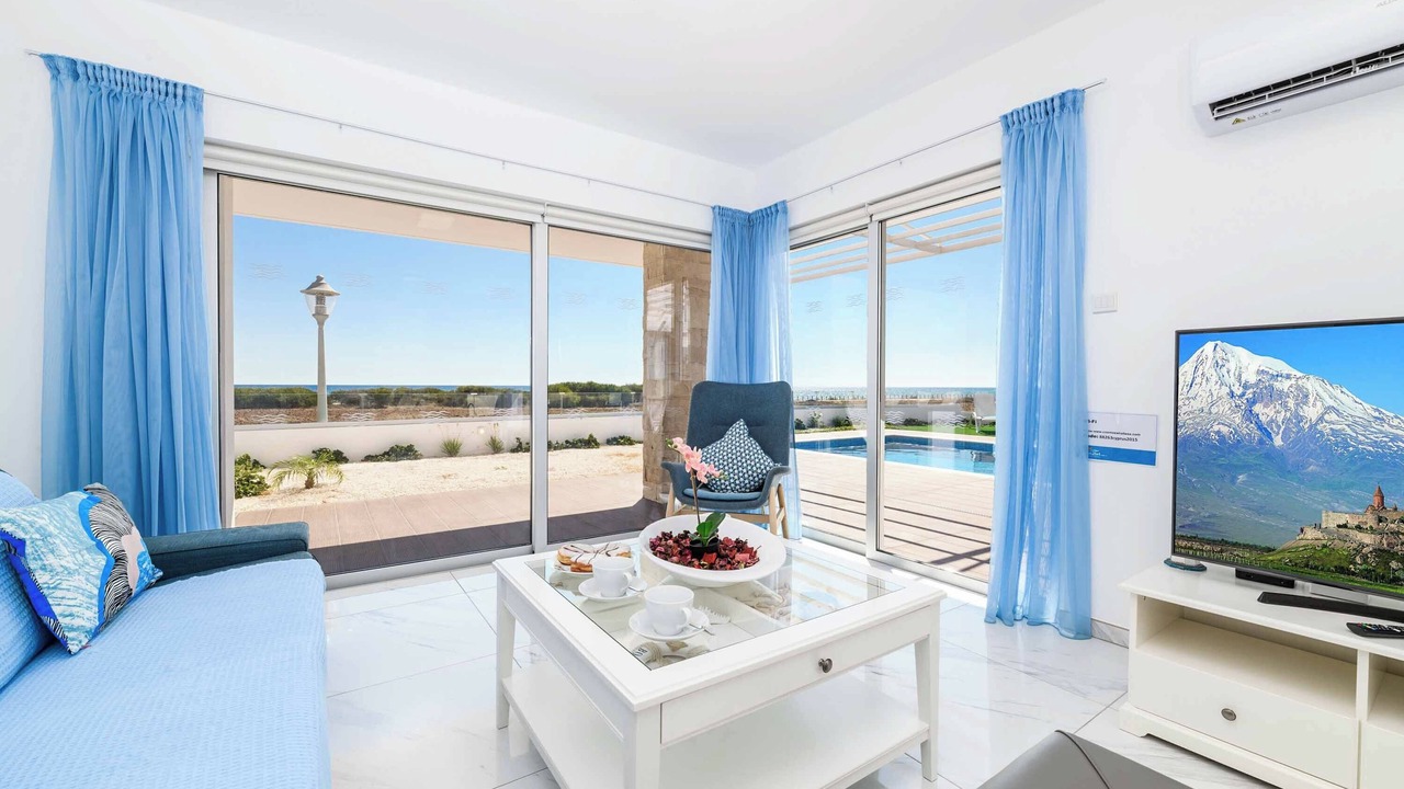 Photo of Livingroom in Ayia Thekla