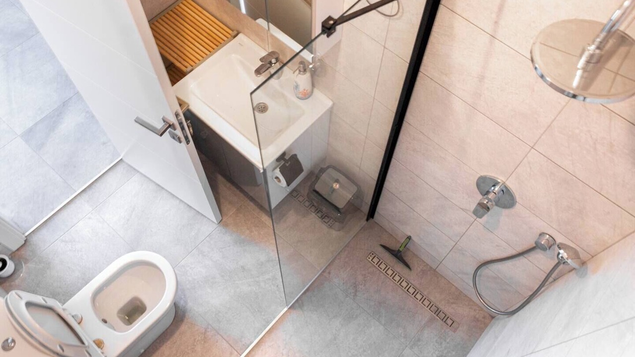 Photo of Bathroom in Agios Nikolaos