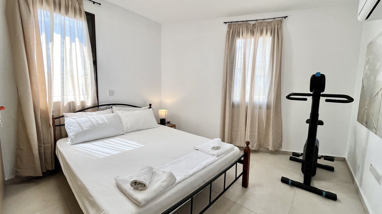 Photo of Bedroom in Skala