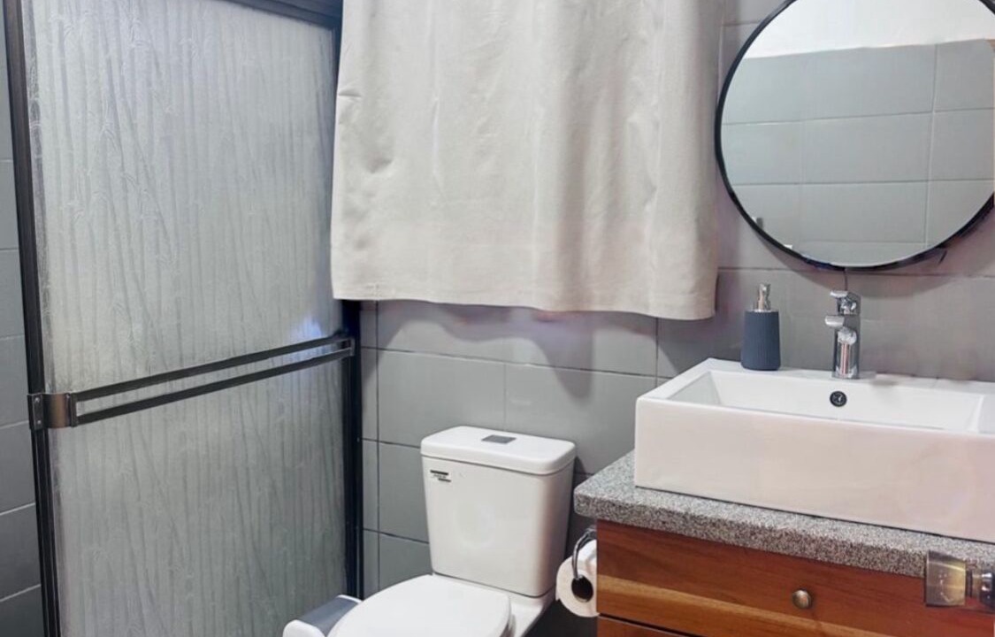 Photo of Bathroom in Tola