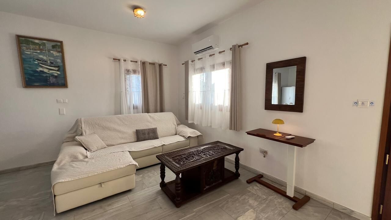 Photo of Livingroom in Polis