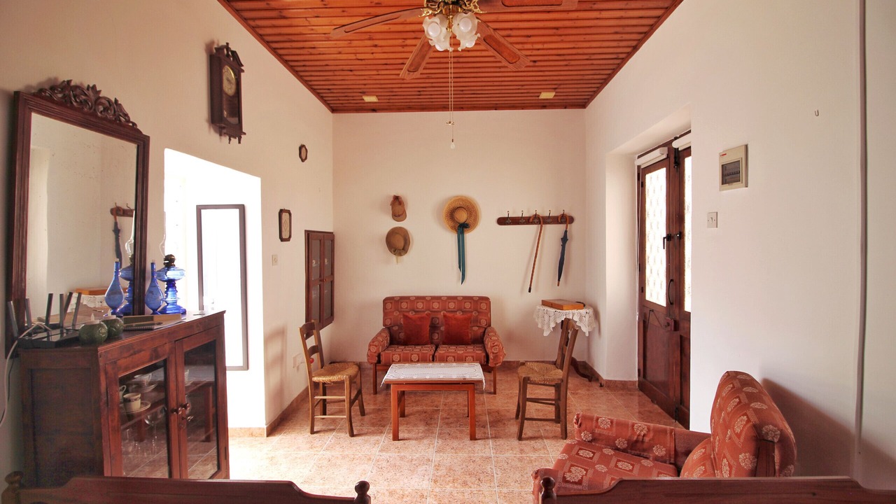 Photo of Livingroom in Geroskipou