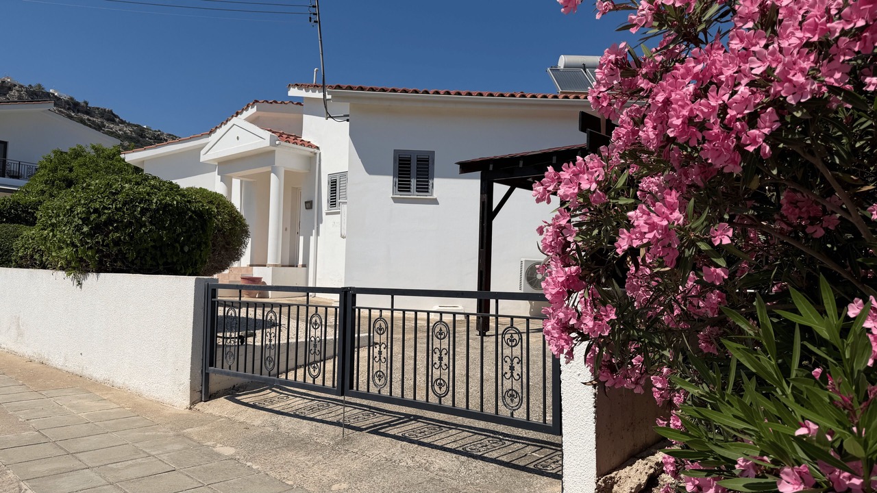 Photo of Outdoor in Peyia Town