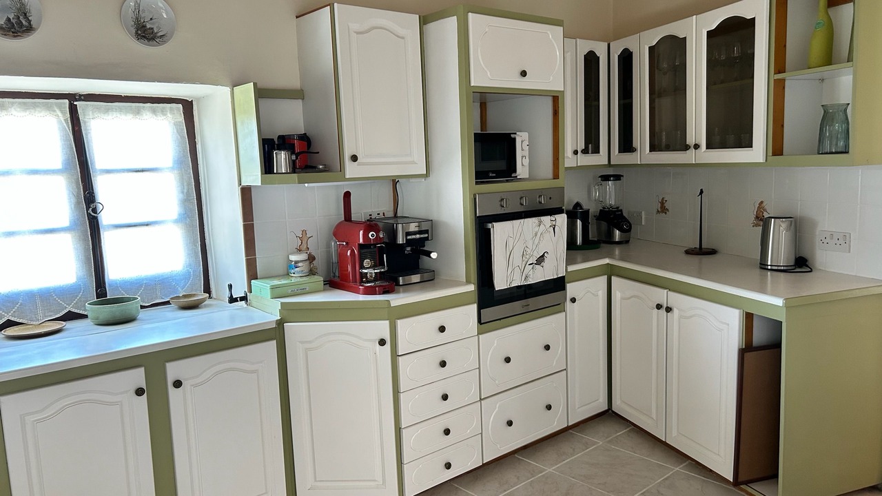 Photo of Kitchen in Pentakomo