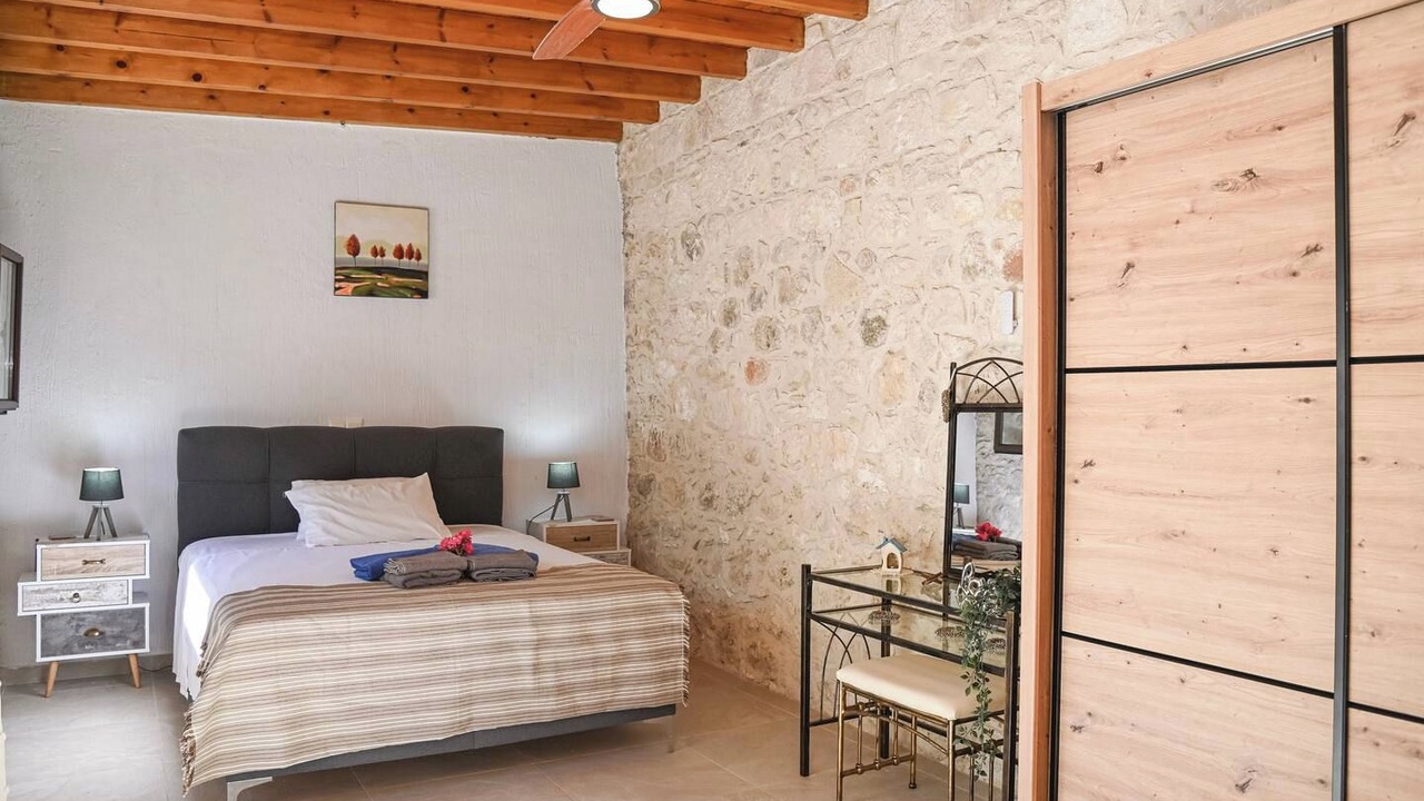 Photo of Bedroom in Lysos