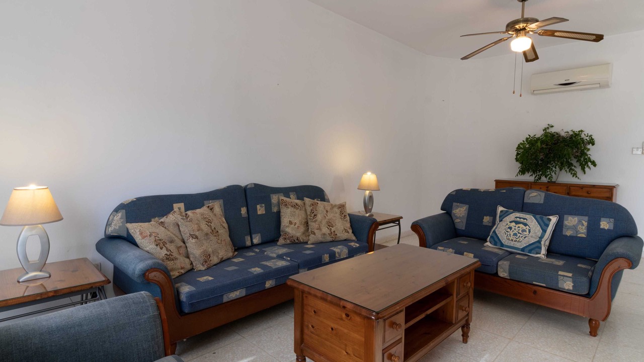 Photo of Livingroom in Universal