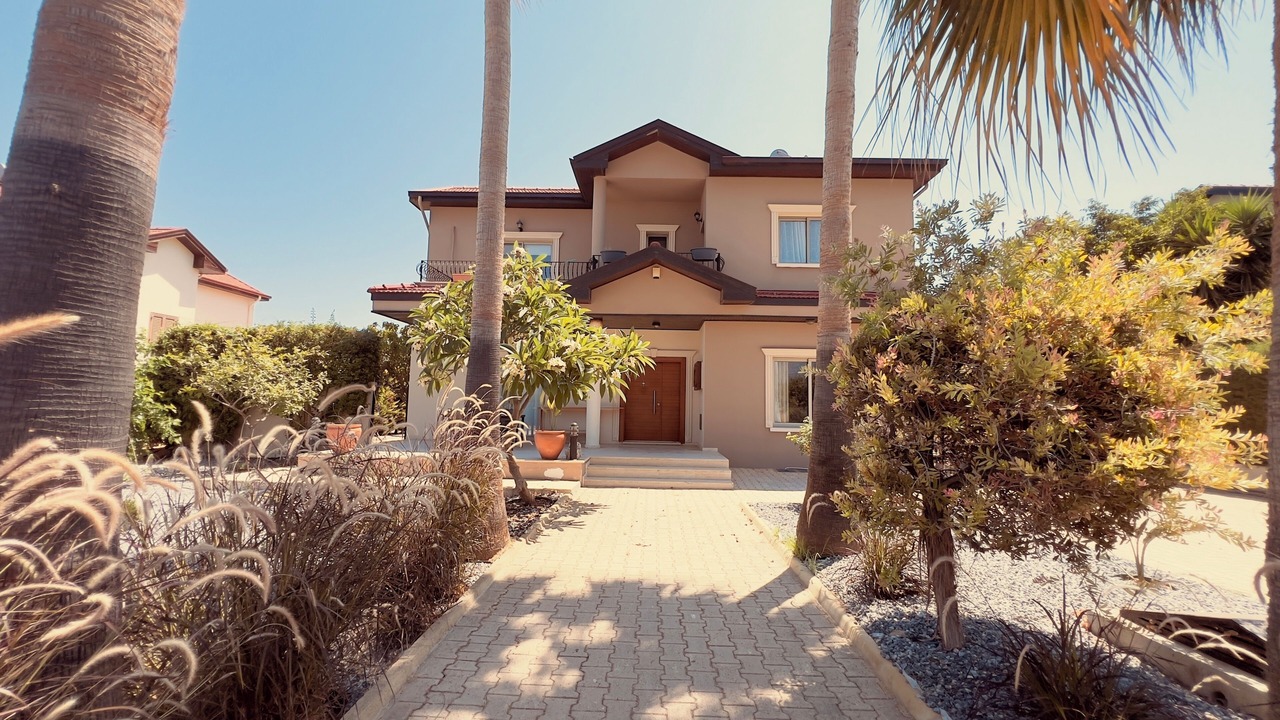 Photo of Outdoor in Karavas