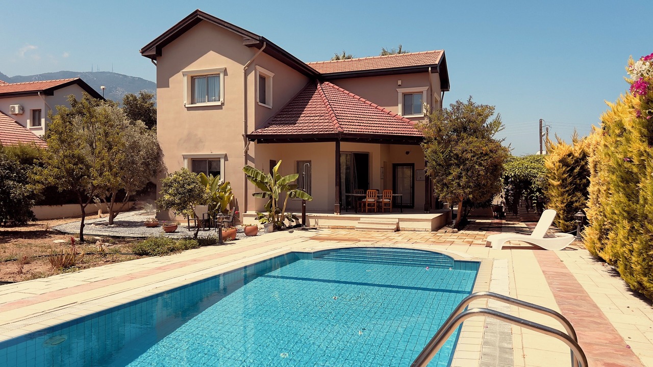 Photo of Outdoor in Karavas
