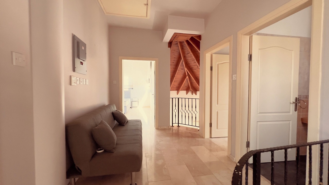 Photo of Livingroom in Karavas