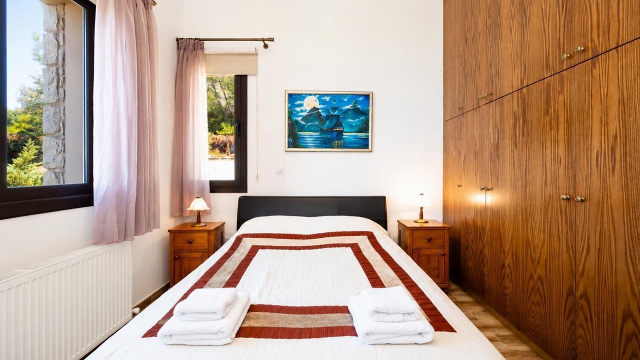 Photo of Bedroom in Pachyammos