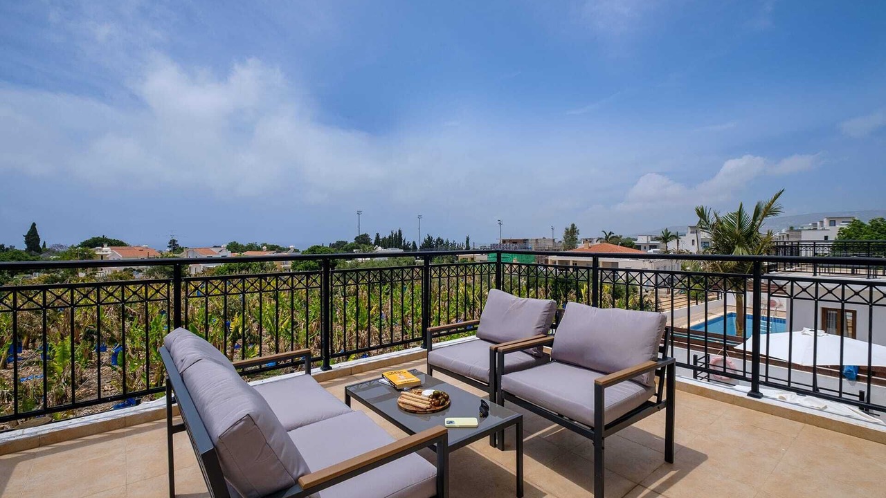 Photo of Patio Balcony in Kissonerga