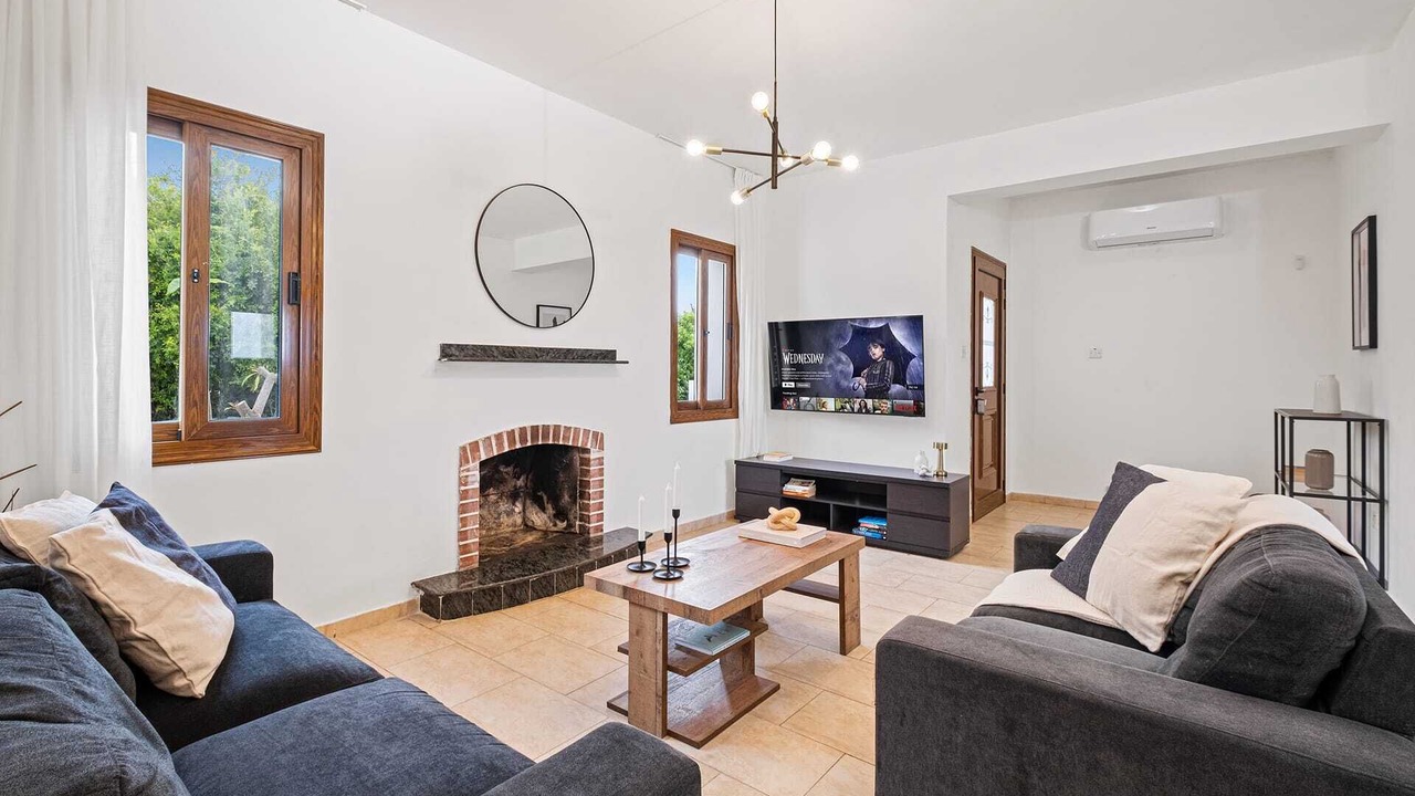 Photo of Livingroom in Kissonerga