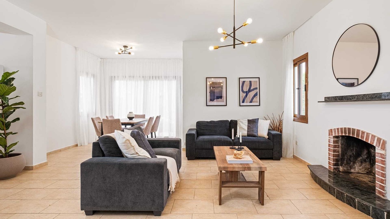 Photo of Livingroom in Kissonerga