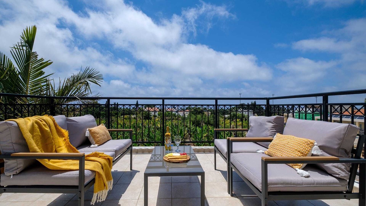 Photo of Patio Balcony in Kissonerga