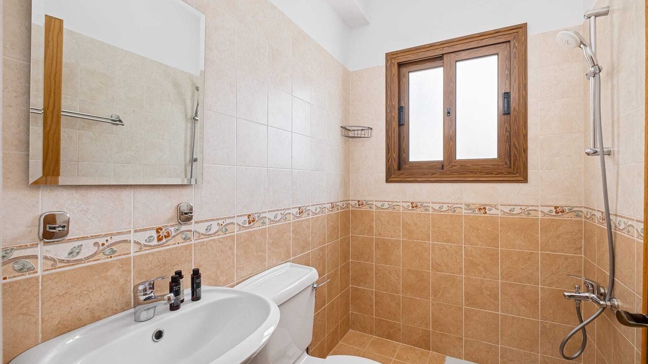 Photo of Bathroom in Kissonerga