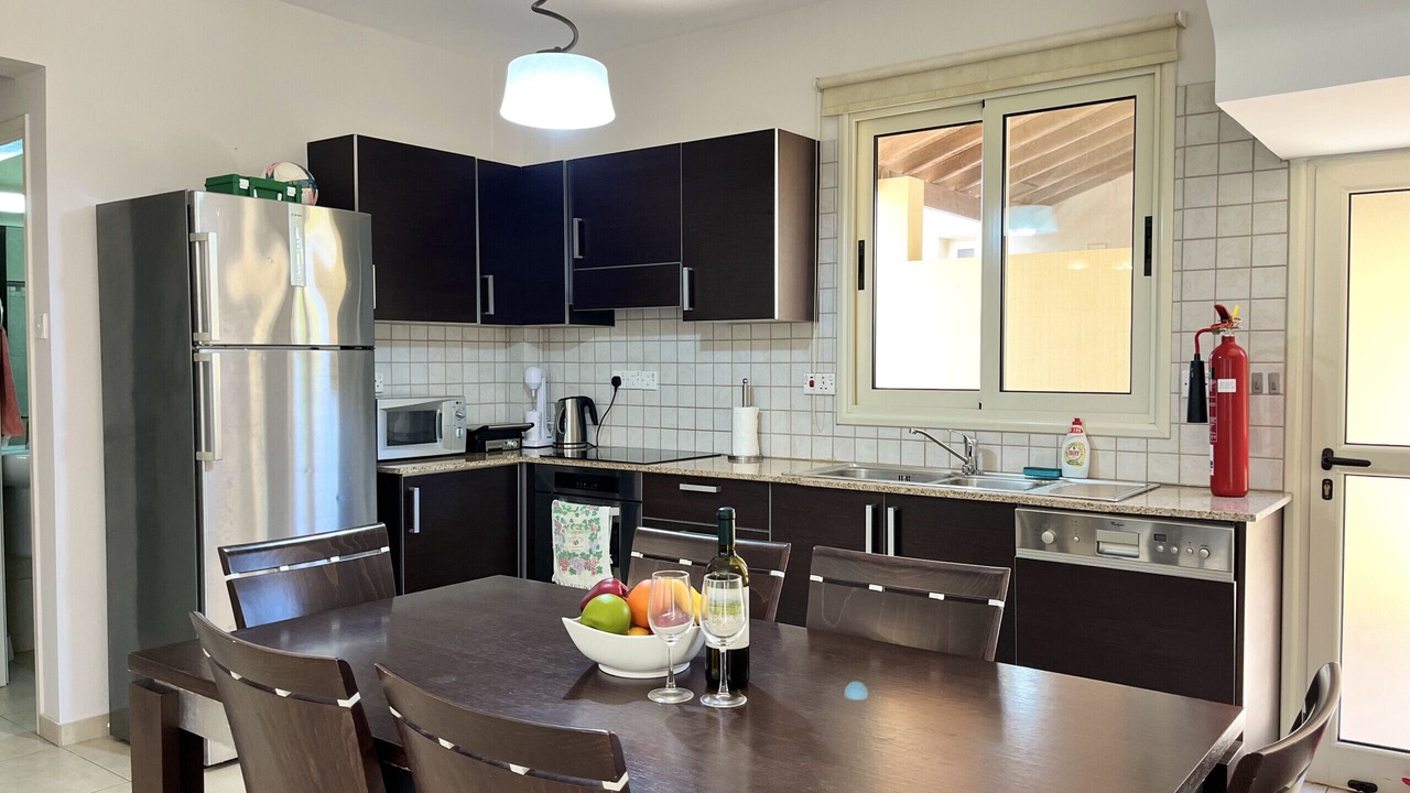 Photo of Kitchen in Pervolia