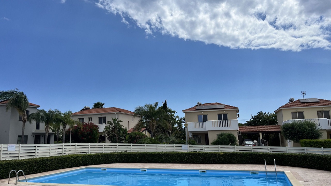 Photo of Outdoor in Pervolia