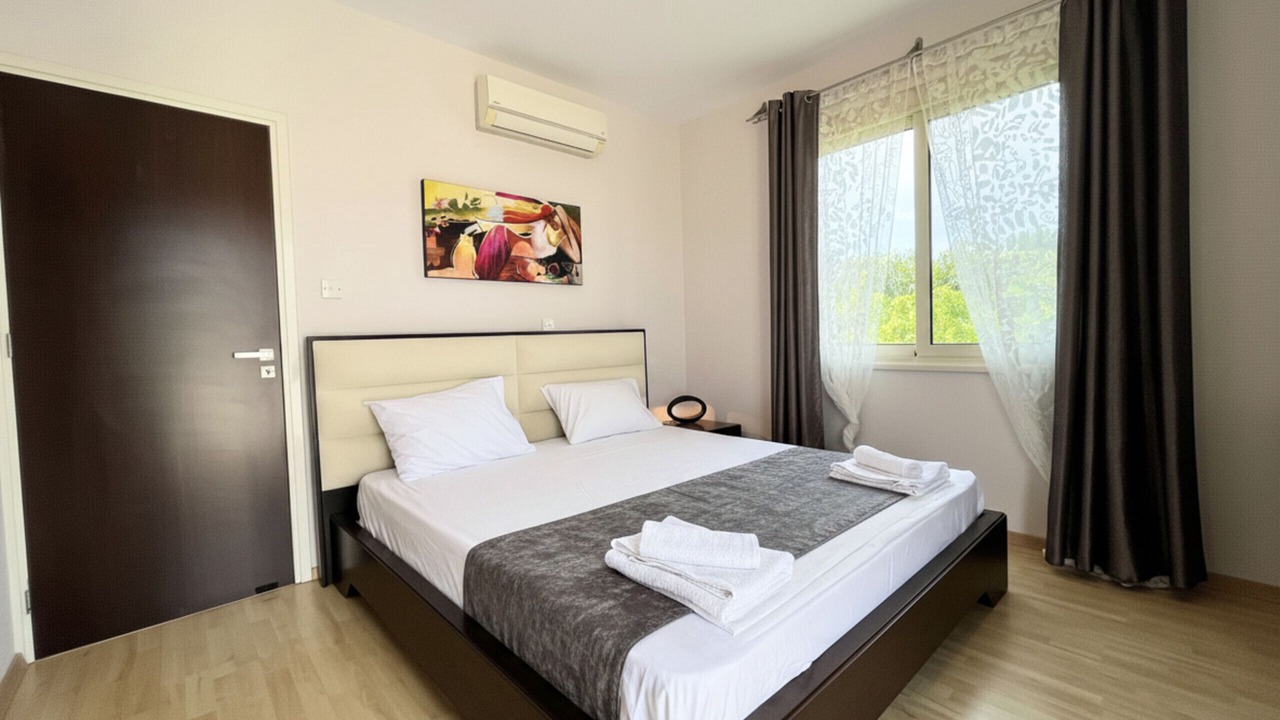 Photo of Bedroom in Pervolia
