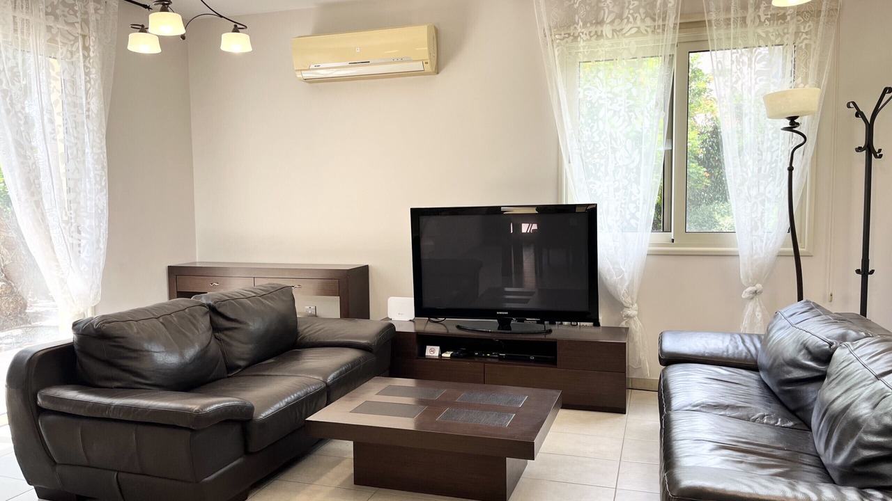 Photo of Livingroom in Pervolia