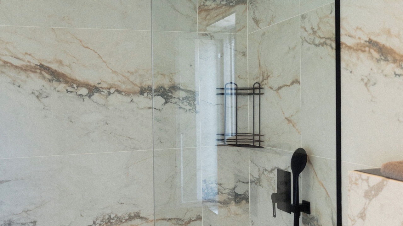 Photo of Bathroom in Maroni