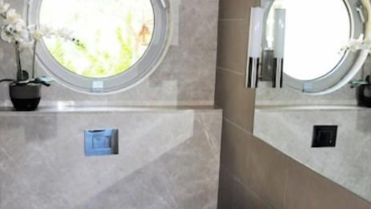 Photo of Bathroom in Choirokoitia