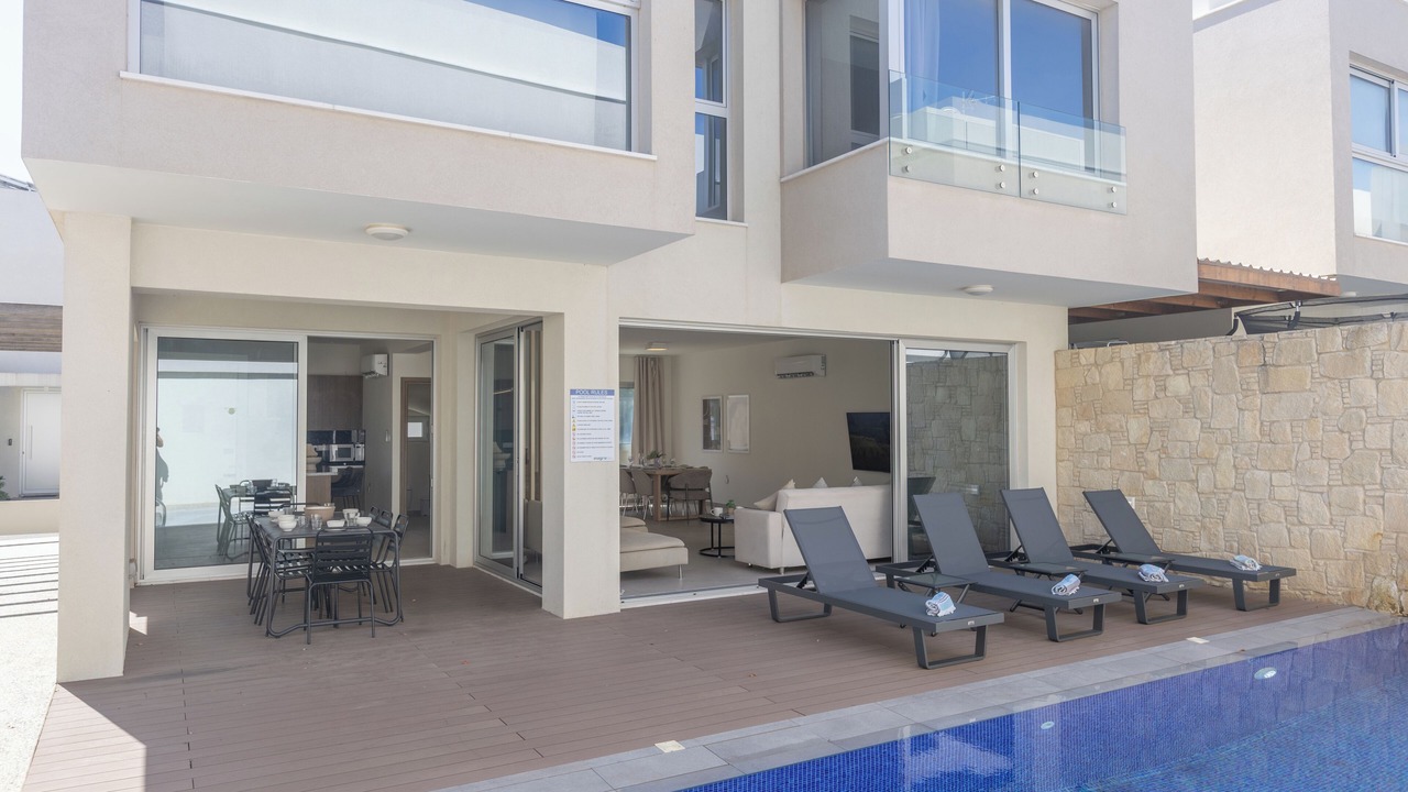 Photo of Outdoor in Kapparis