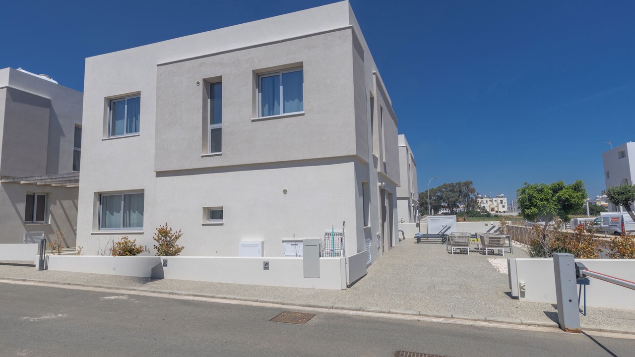 Photo of Outdoor in Kapparis