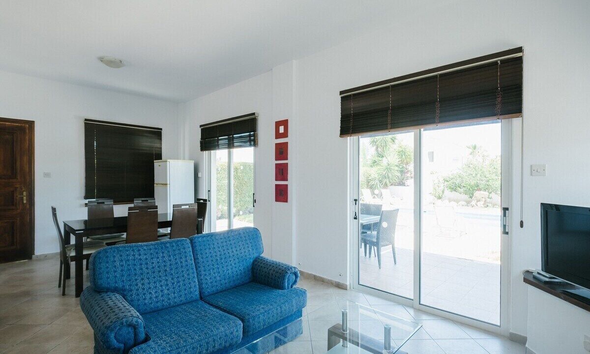 Photo of Livingroom in Latchi
