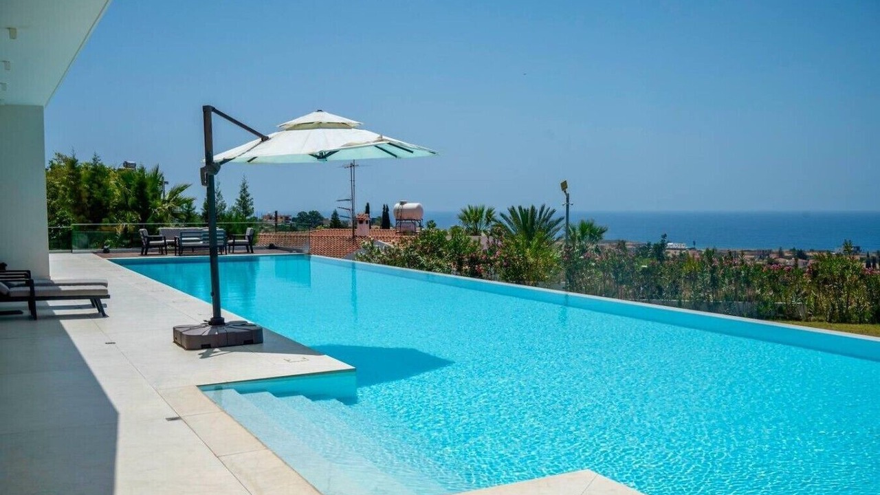 Photo of Outdoor in Peyia Town