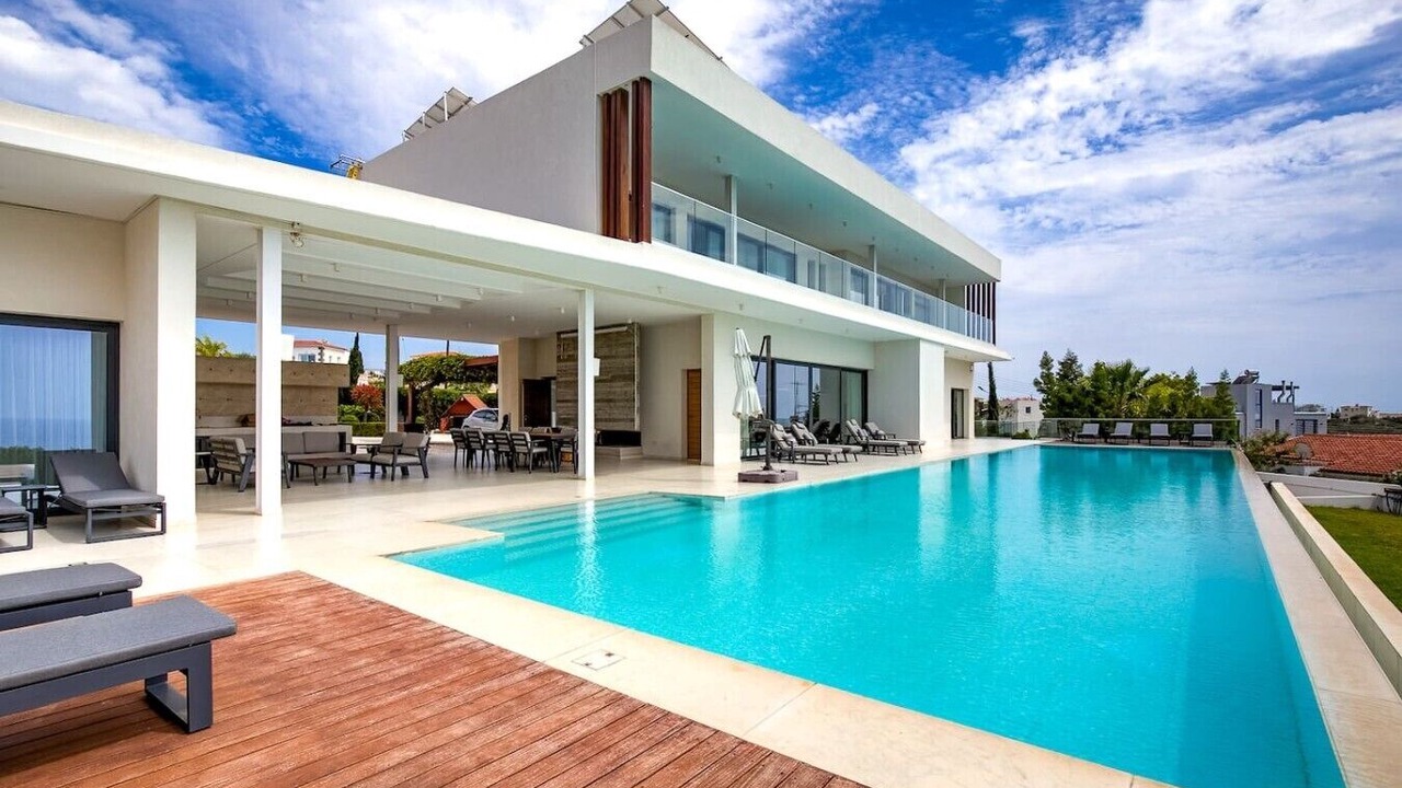 Photo of Outdoor in Peyia Town