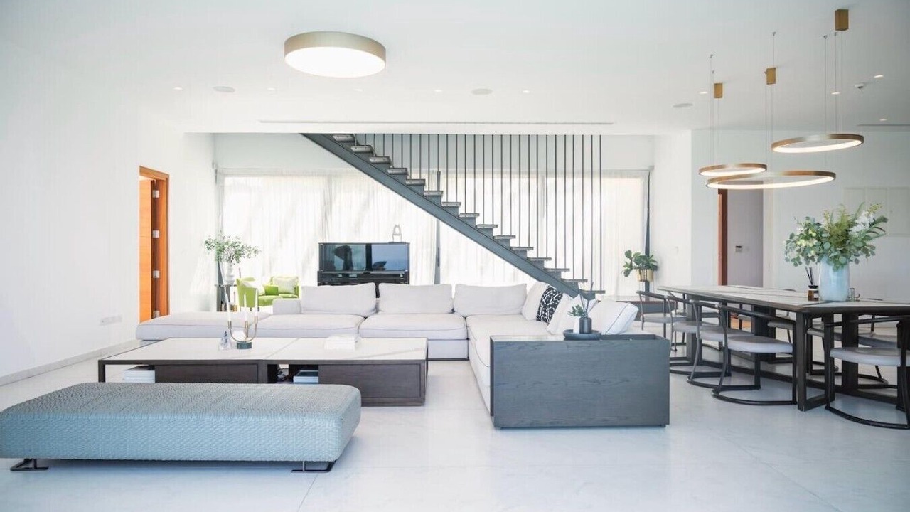 Photo of Livingroom in Peyia Town