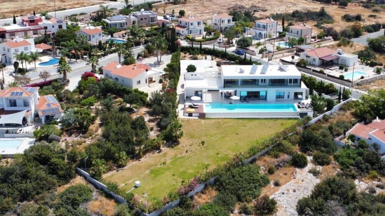 Photo of Outdoor in Peyia Town