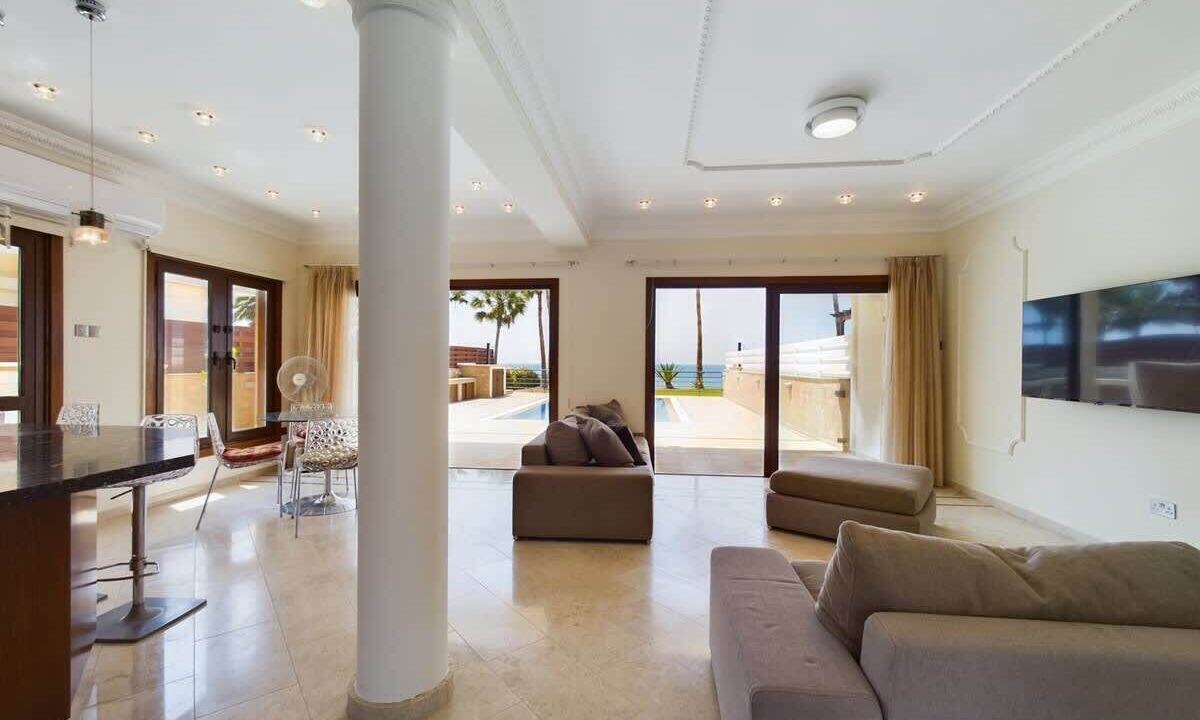 Photo of Livingroom in Pervolia
