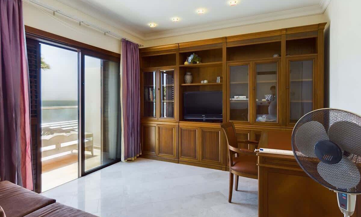 Photo of Livingroom in Pervolia