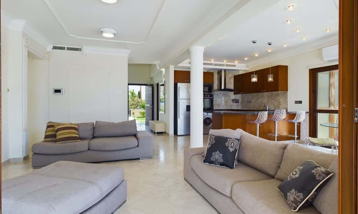 Photo of Livingroom in Pervolia