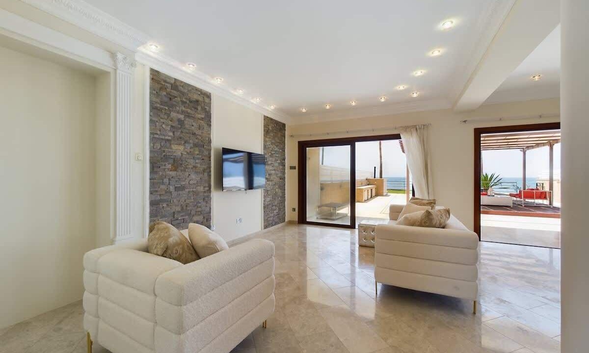 Photo of Livingroom in Pervolia