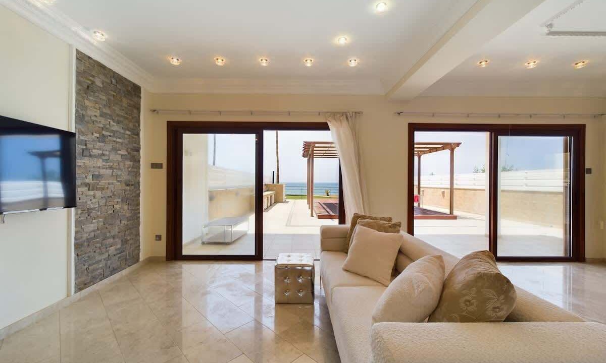 Photo of Livingroom in Pervolia