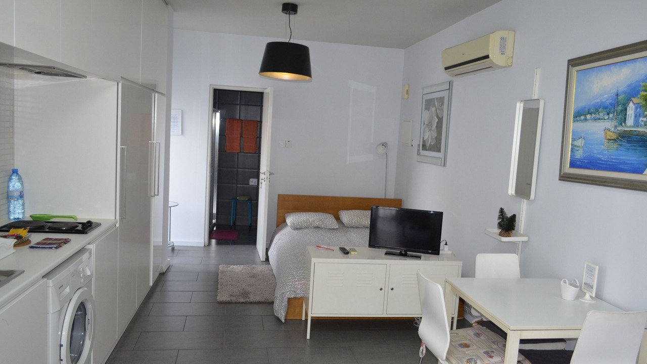 Photo of Bedroom in Larnaca City Centre