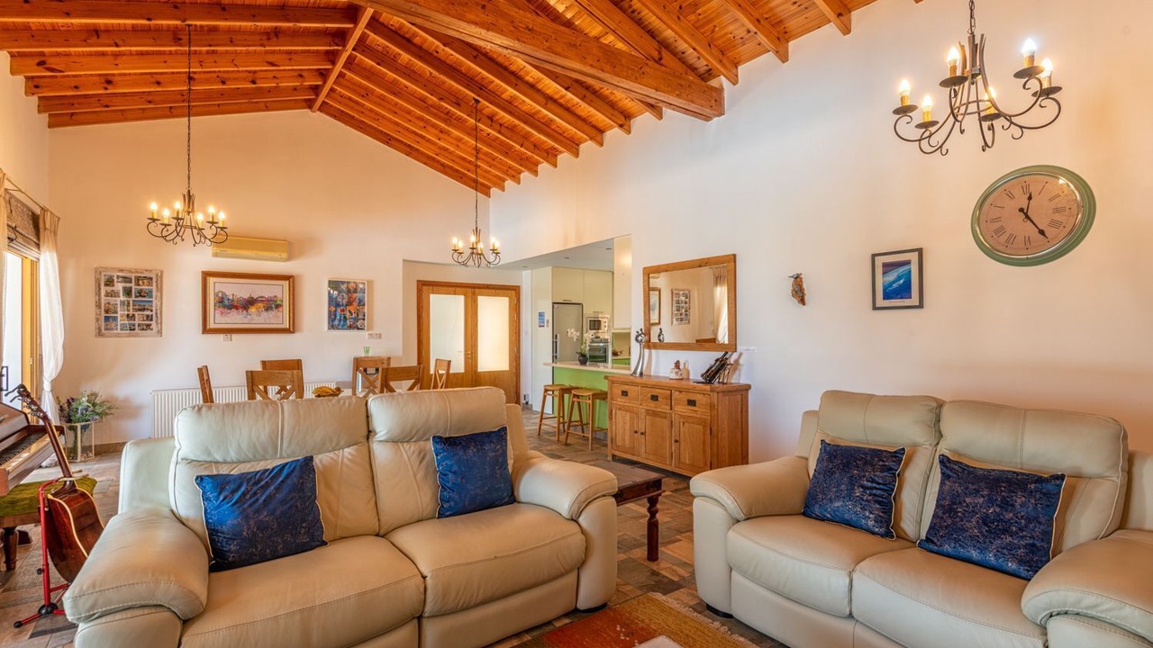Photo of Livingroom in Pano Arodhes