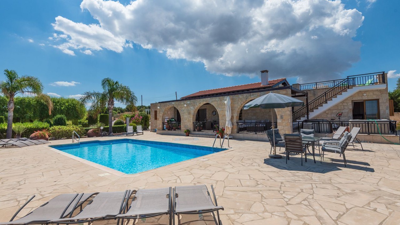 Photo of Outdoor in Pano Arodhes