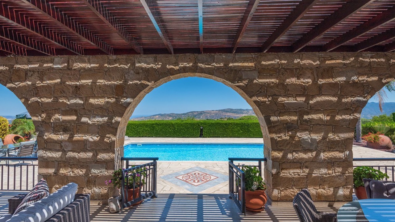 Photo of Outdoor in Pano Arodhes