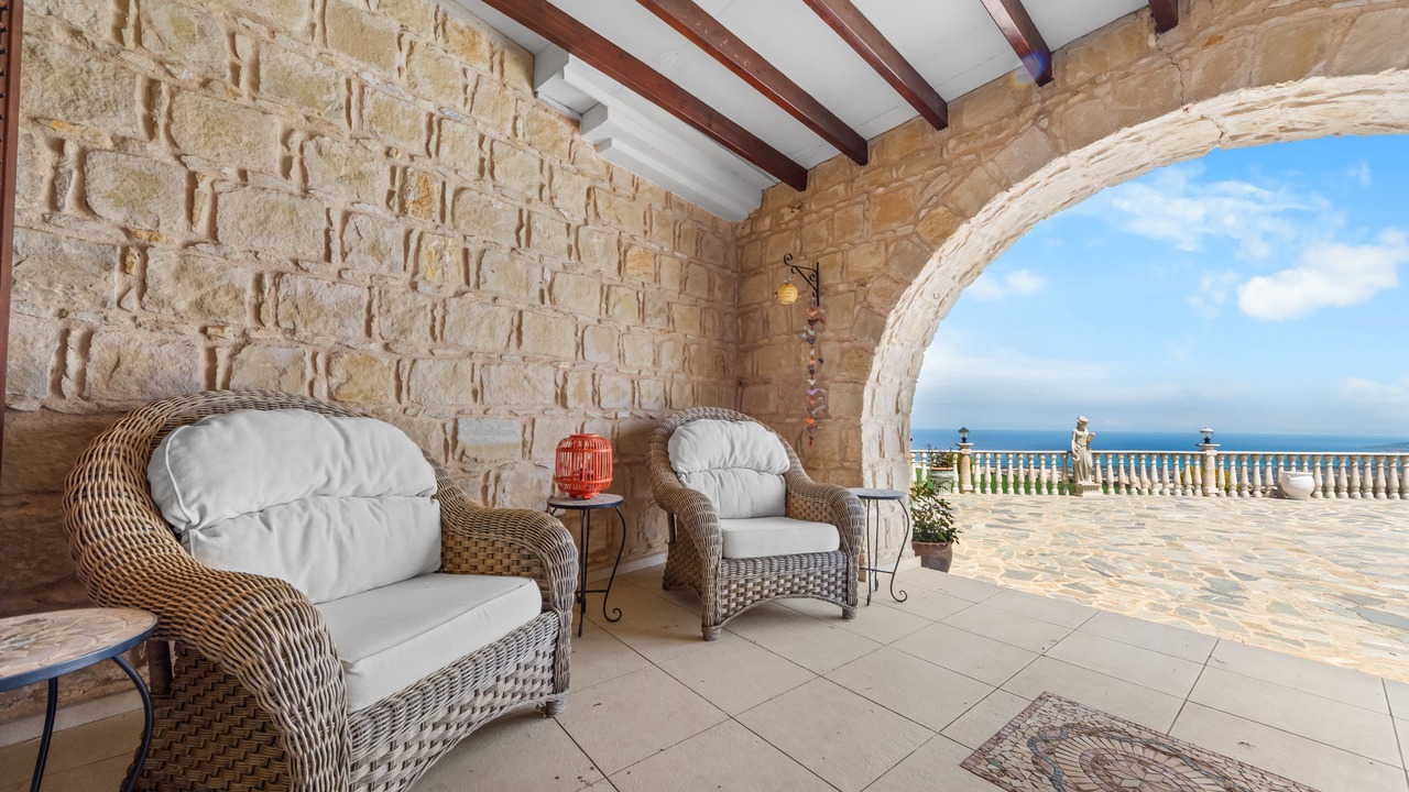 Photo of Patio Balcony in Lara