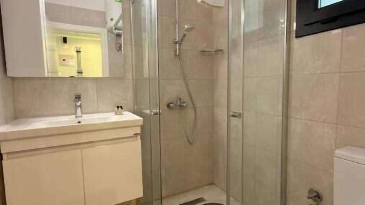 Photo of Bathroom in Trikomo