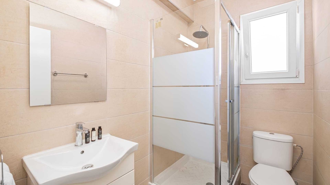 Photo of Bathroom in Universal
