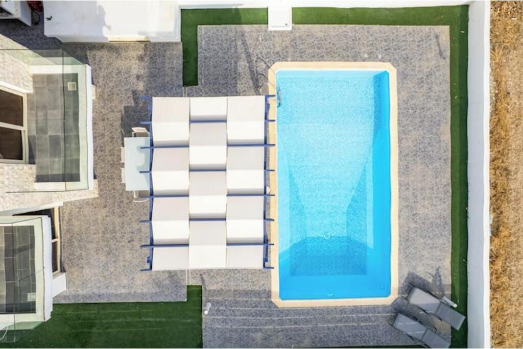 Photo of Outdoor in Mazotos