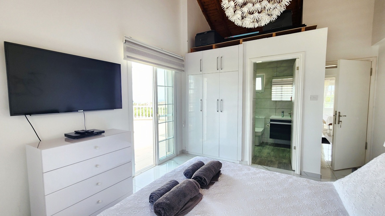 Photo of Bedroom in Esentepe