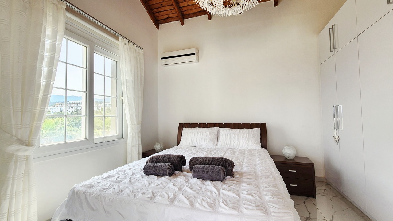 Photo of Bedroom in Esentepe