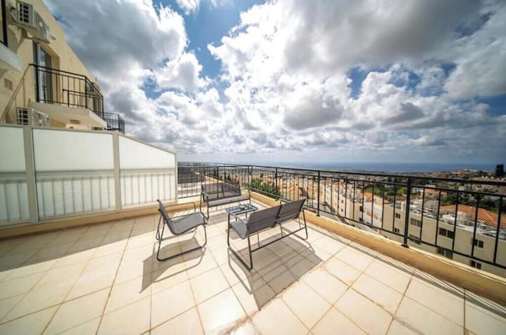 Photo of Patio Balcony in Peyia Town